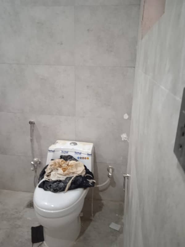 1 Kanal Brand New First Entry Luxury Spanish House available For Rent In Airline society Prime for family and office Near UCP University, UOL University, Shaukat Khanum Hospital 25