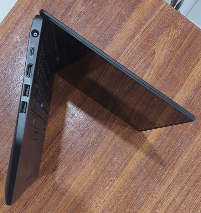 Dell Latitude 7480 Core i5 7th Generation 7