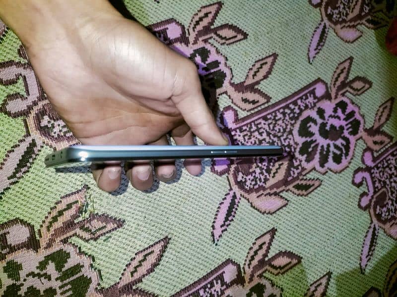 oppo reno 2F 8/256 Condition 10/10 dowal sim working 4