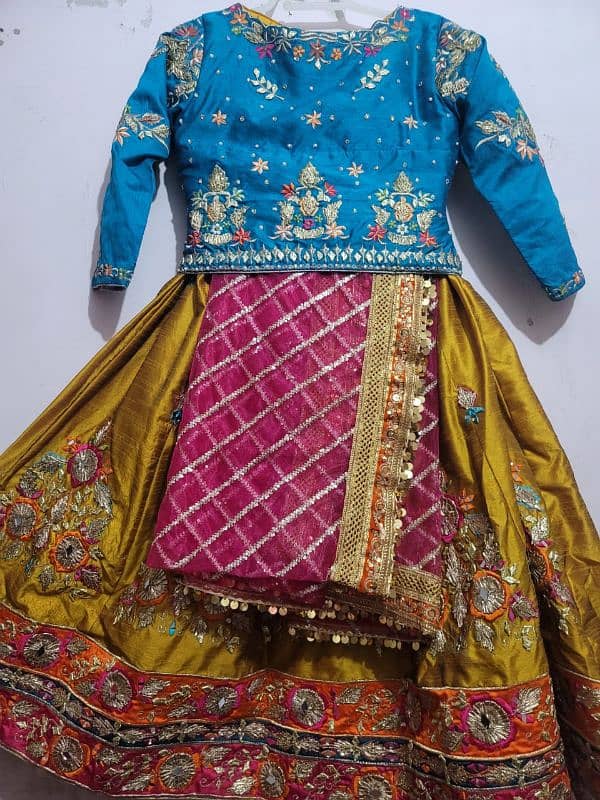 Bridal Mehndi lehnga dress fresh for sale 4