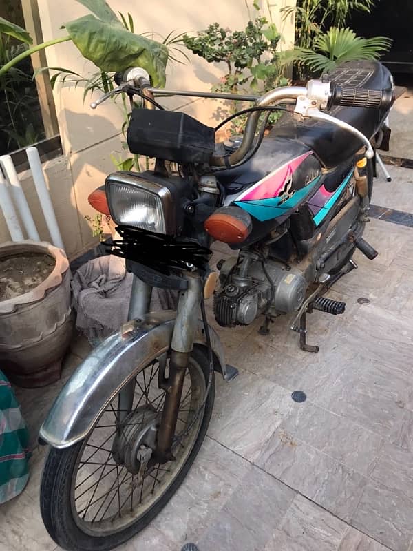 Honda CD70 2004 1