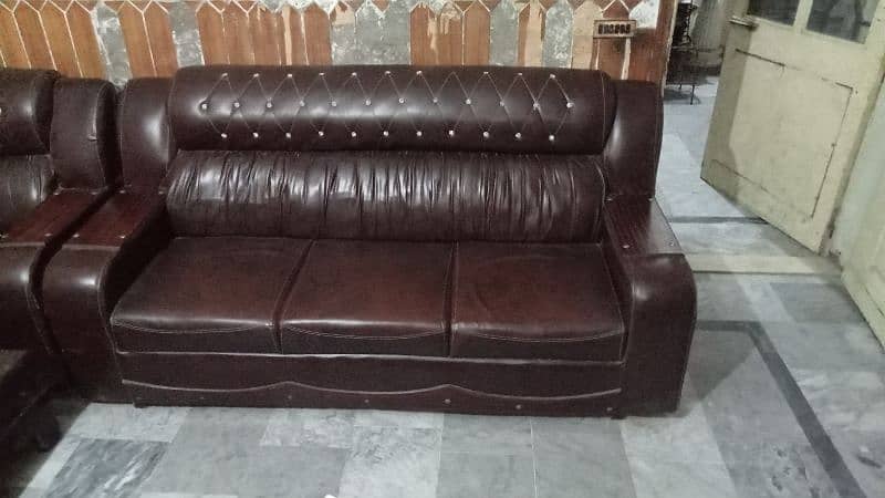 used sofa 0