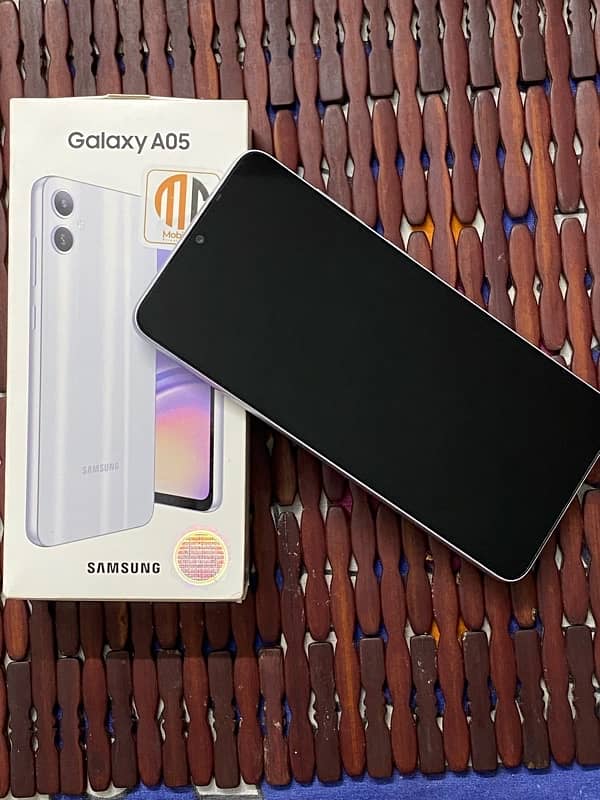 samsung galaxy a05 8