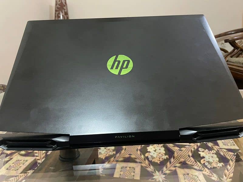 HP pavilion Gaming 4