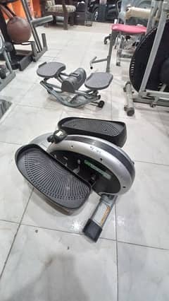 Aerobic stepper step board stepping machine