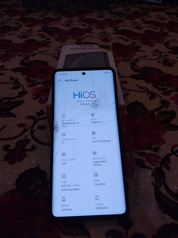 tecno spark 20 pro plus 8+8,256 front glass crack hai picture dekh le 4