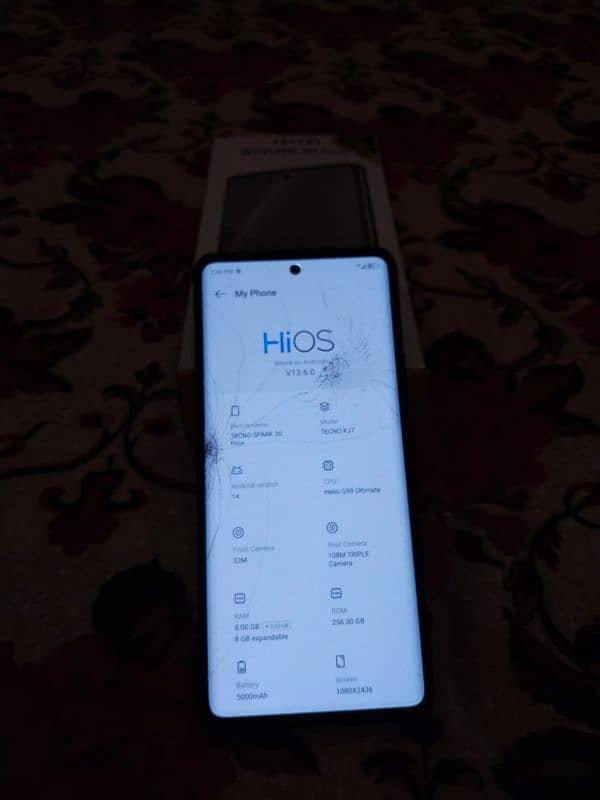 tecno spark 20 pro plus 8+8,256 front glass crack hai picture dekh le 5