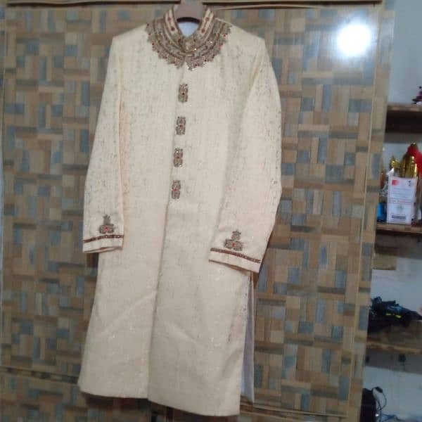 groom sherwani looks like new with qulla 1