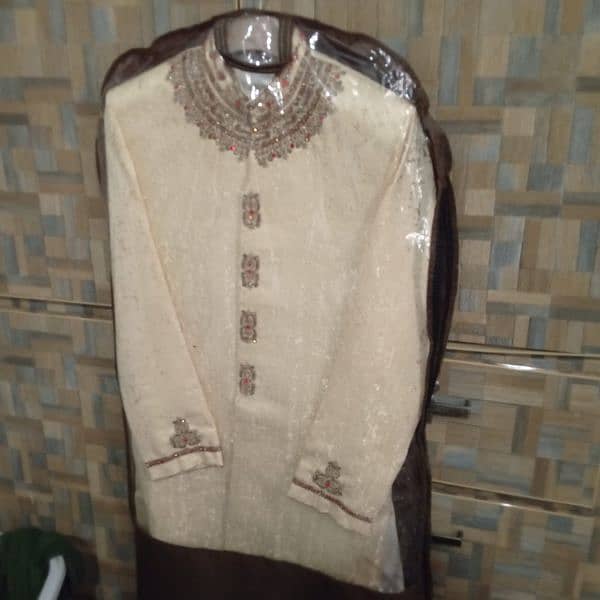 groom sherwani looks like new with qulla 6