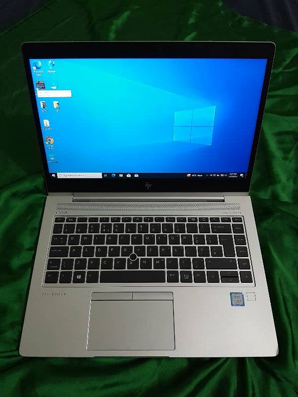 HP Elitebook G6 i5 8th gen 8 256 3