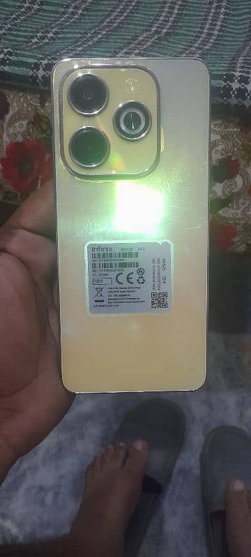 infinix  hot 40i 8/128 new just 1 month use 2