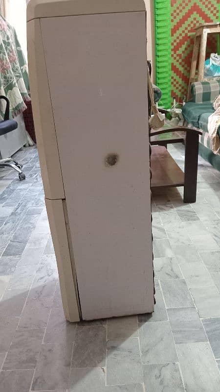 water Dispenser with refrigirator for sale 1