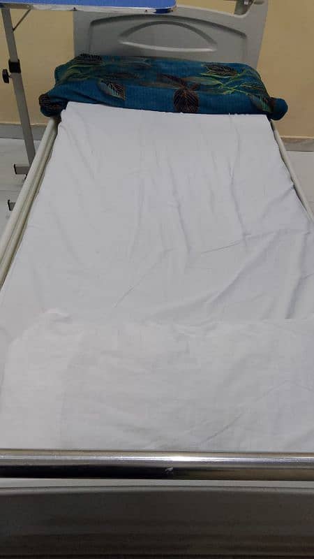 ICU patient Electric Bed with Matress USA 2