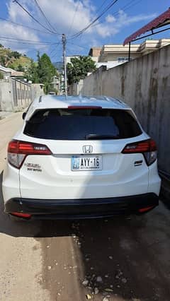 Honda Vezel 2016 rs 2022 registered