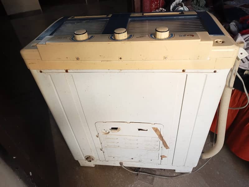 SG washing & Dryer Machine 3