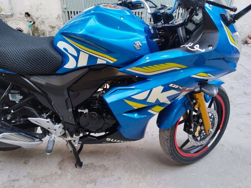 Suzuki Gixxer Heavey Bike 150  2022 Model 3