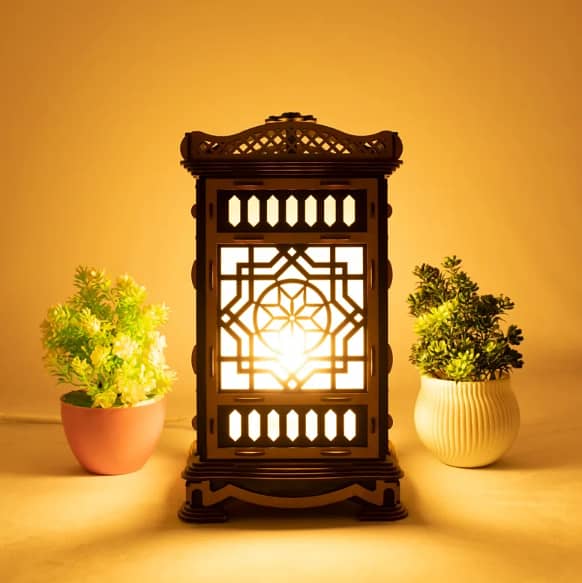 Name: Mash’al-e-Noor,  Age: new, type : Table lamp 2