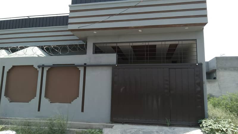 OLD Phase 2 Block J 8 Marla House For Sale New Fresh House single storey 0