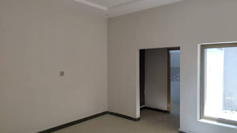 OLD Phase 2 Block J 8 Marla House For Sale New Fresh House single storey 10