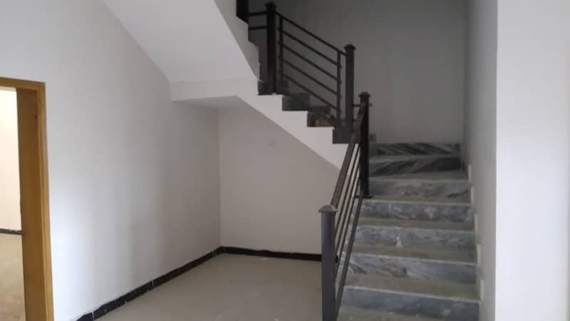 OLD Phase 2 Block J 8 Marla House For Sale New Fresh House single storey 16