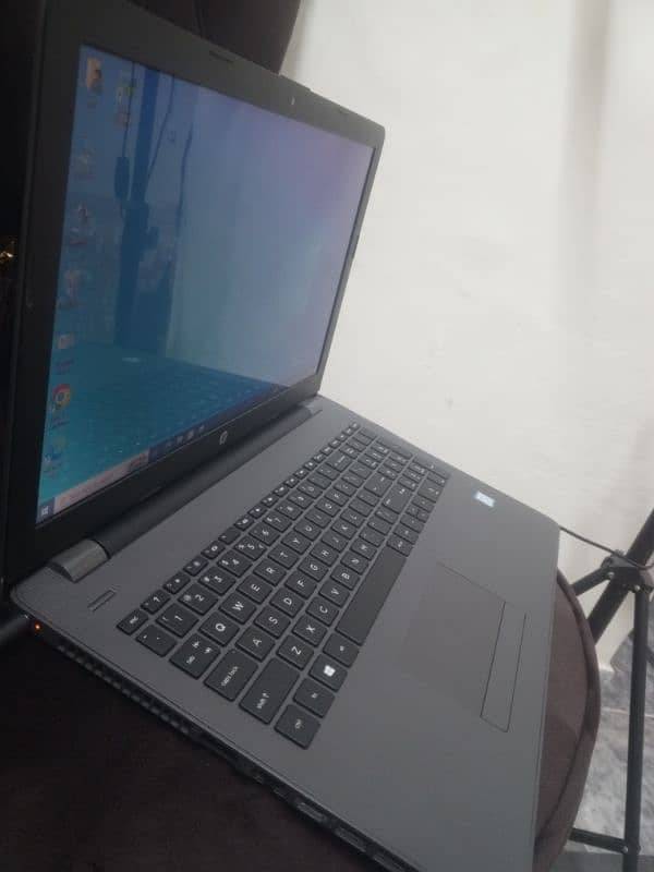 Hp Laptop i5 8Th Gen 15.6 icnhes 7