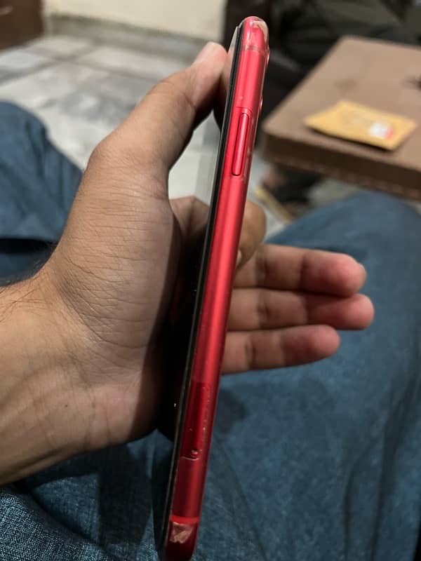 iPhone 11 Red product 128 5