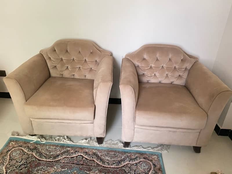 5 seater sofa set like new 2