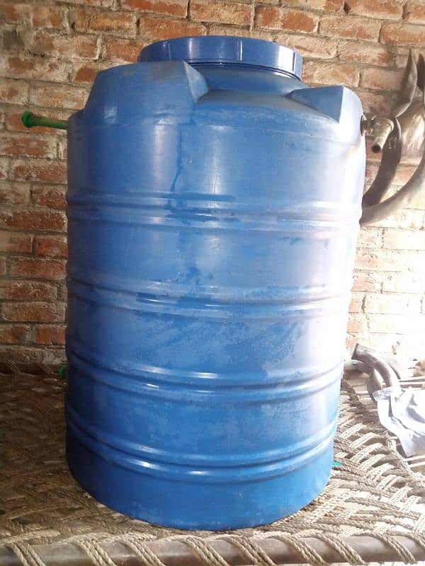 200GLS water Tank 2