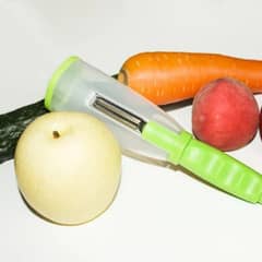 vegetable peeler with container