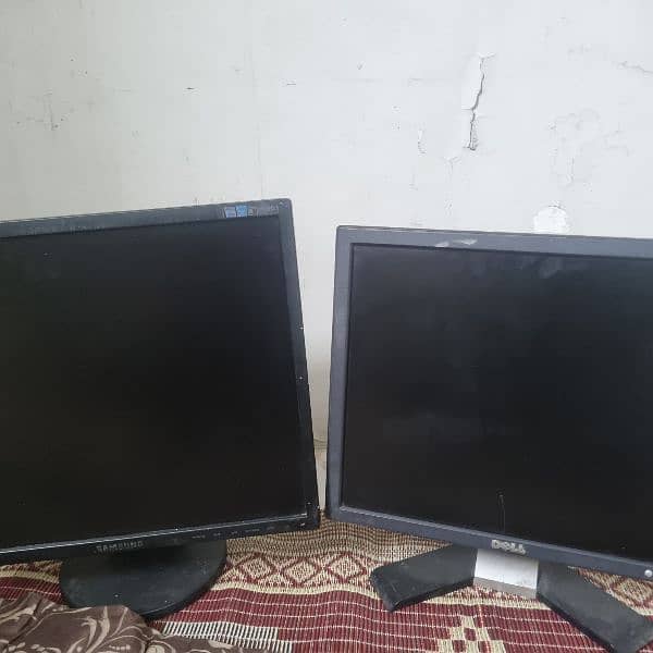 Dell & Samsung Computer LCD 19 Inches & 17 Inches 5