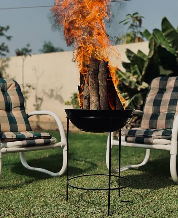 Outdoor Wood Burning Fire Pit 2