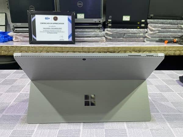 Microsoft Surface Pro 4 Detachable i5 6th (0322-8832611) 0