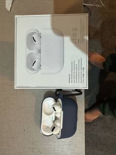 Original Apple AirPods Pro (1st Gen) With box and cover