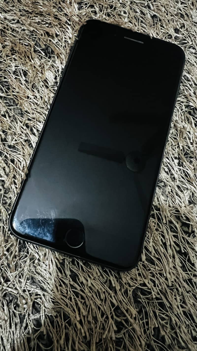 Iphone 8 plus PTA Approved 5