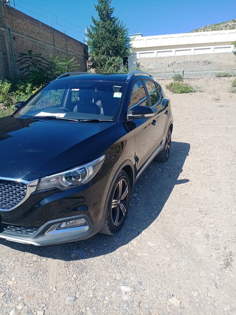 MG ZS 2021 10