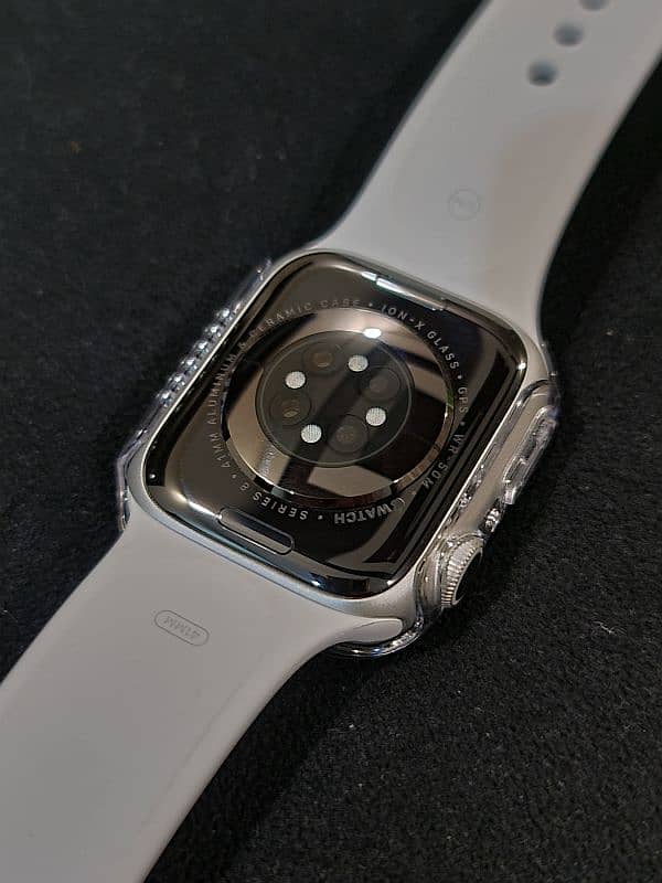 Apple Watch Series 8 1