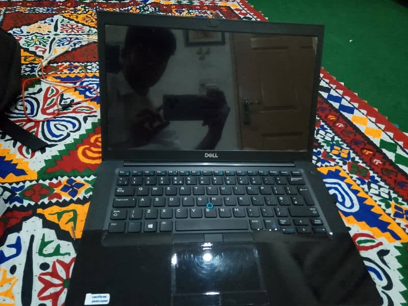 Dell, Latitude 7490 2