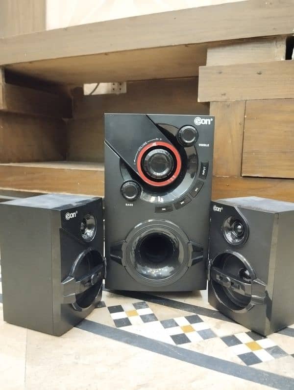 eon 2002 speakers + powerfull basser system 3