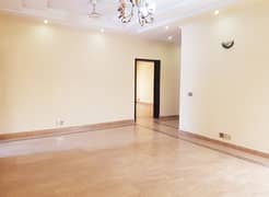 1 Kanal House for Rent in DHA Lahore Phase 4 Near Ring Road