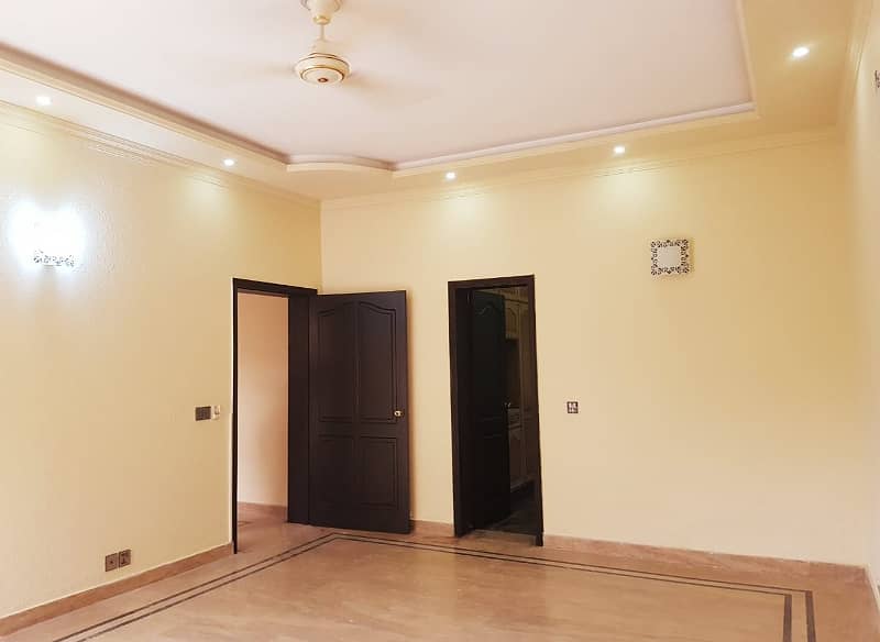 1 Kanal House for Rent in DHA Lahore Phase 4 Near Ring Road 24