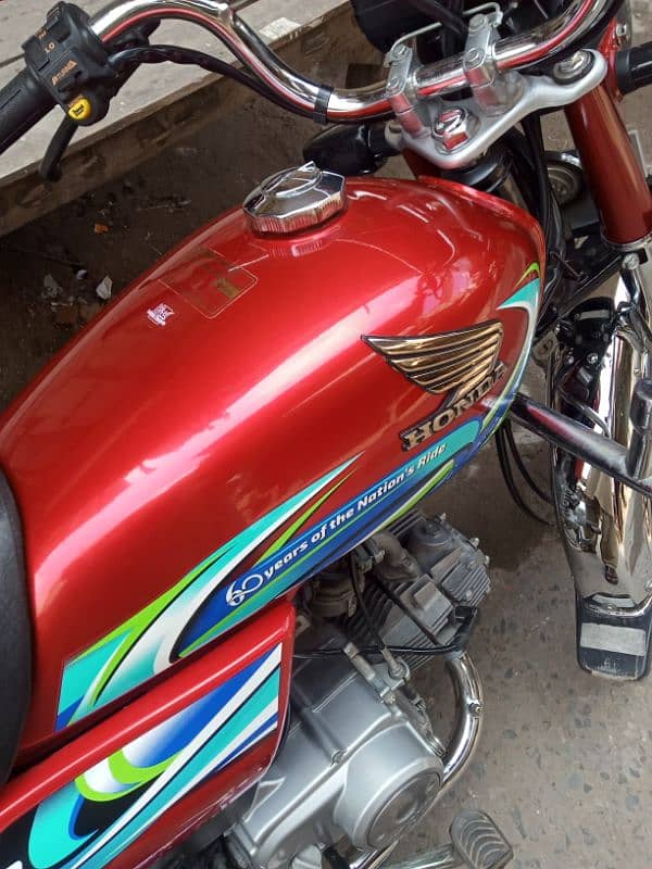 Honda CD70 For Sale ((Full New Condition)) 6