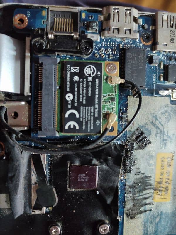 Hp laptop broken 3