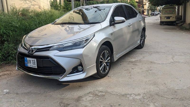 Toyota Altis Grande 2021 X . . . mob# 03331945394 5