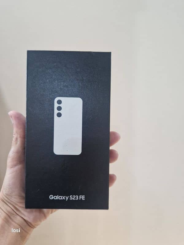 Samsung Galaxy S23 FE Box Pack 0