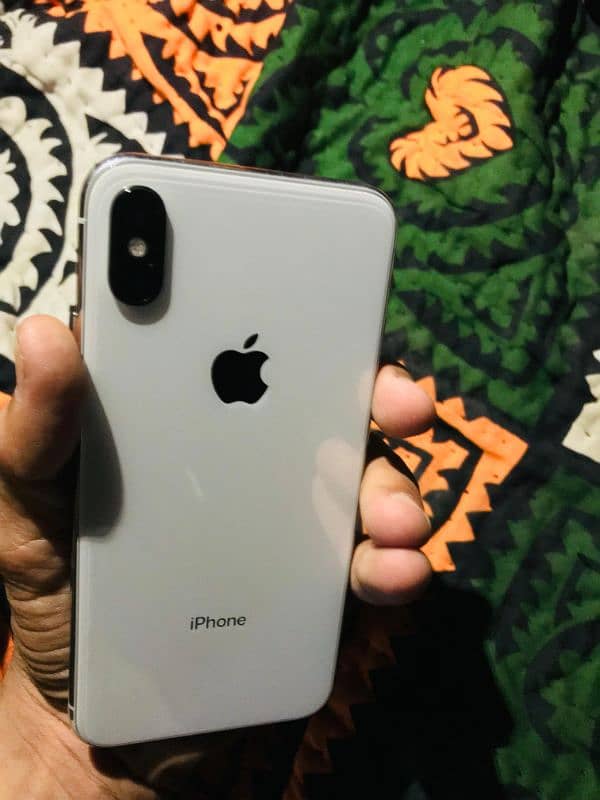 iphone X pta hai or 64 gb health 90 all original with box all okay hai 3