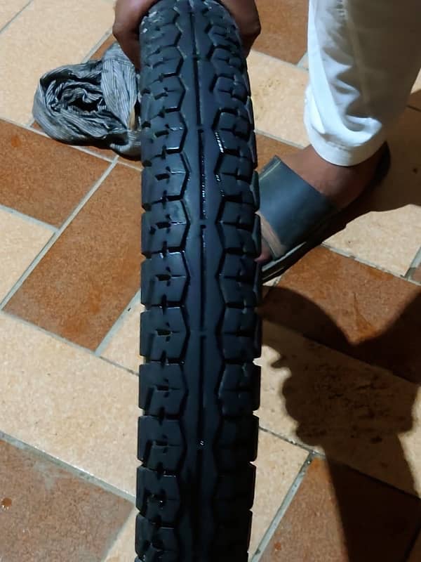 Cg 125 Rear and Suzuki 150 Rear Tyre Avalible for sell 0