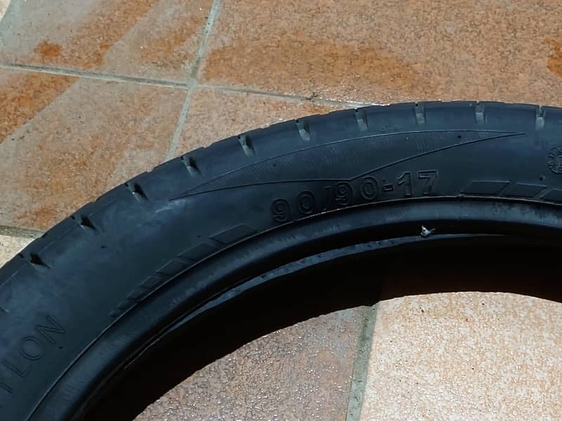 Cg 125 Rear and Suzuki 150 Rear Tyre Avalible for sell 2