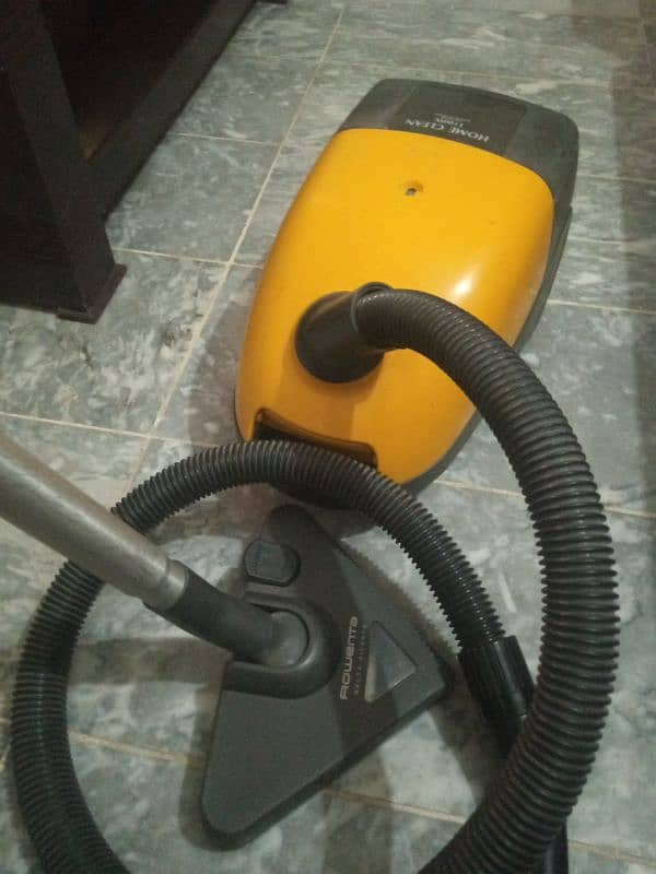 vacuum cleaner 2