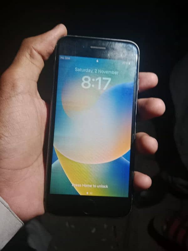 iPhone 8 non pta64 GB WhatsApp 03249775018 2