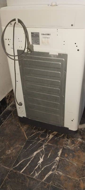 Full Automatic Washing Machine Good Condition Like New 6